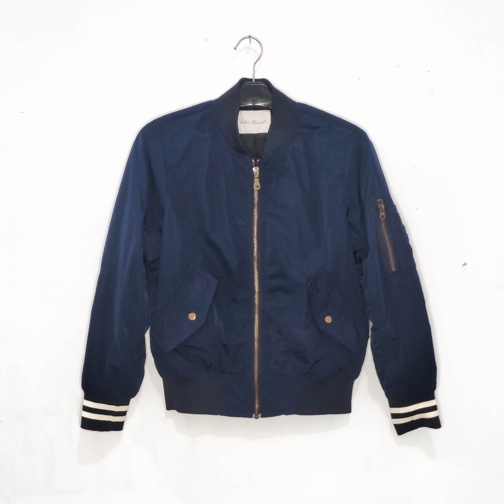URBAN RESEARCH Navy Bomber Jacket - Jaket Biru Dongker Tebal