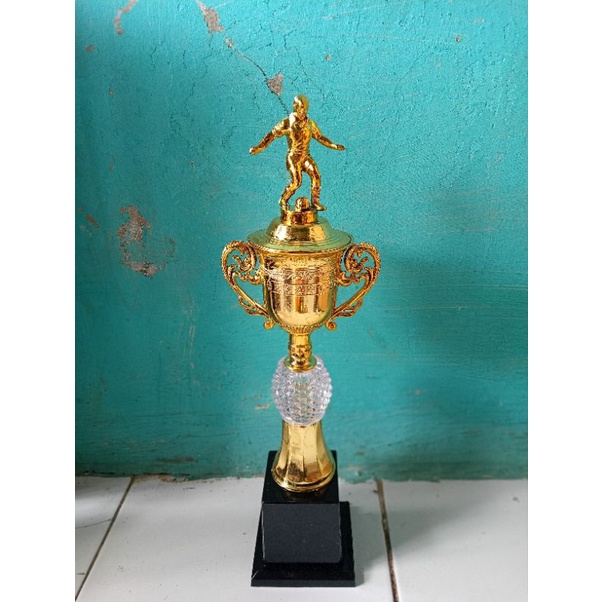 Piala 107 + Kristal Tinggi 43cm