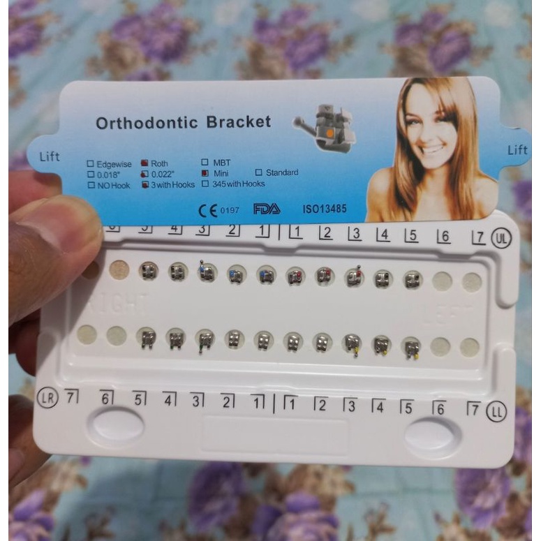 BRACKET MINI ROTH ORTHODONTIC 3 HOOKS