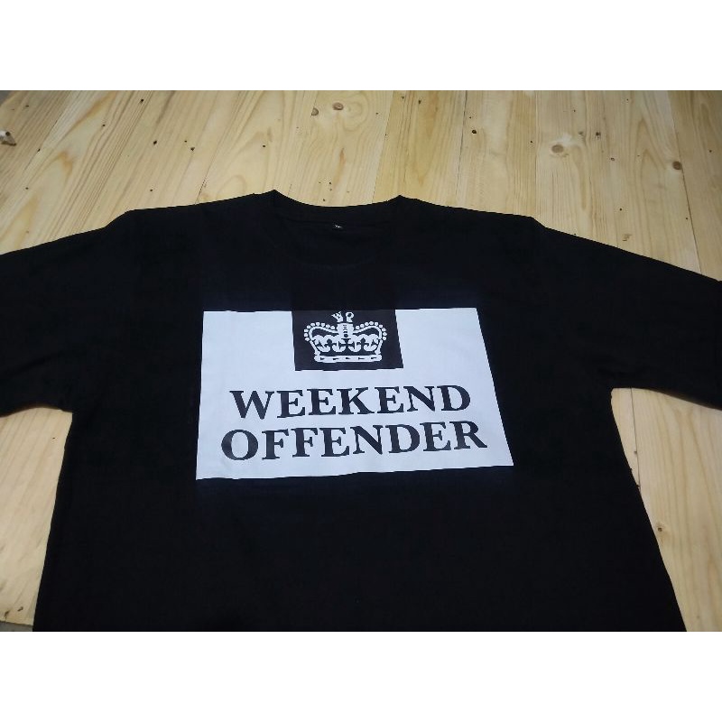 Kaos Weekend Offender Hitam/Ts WO