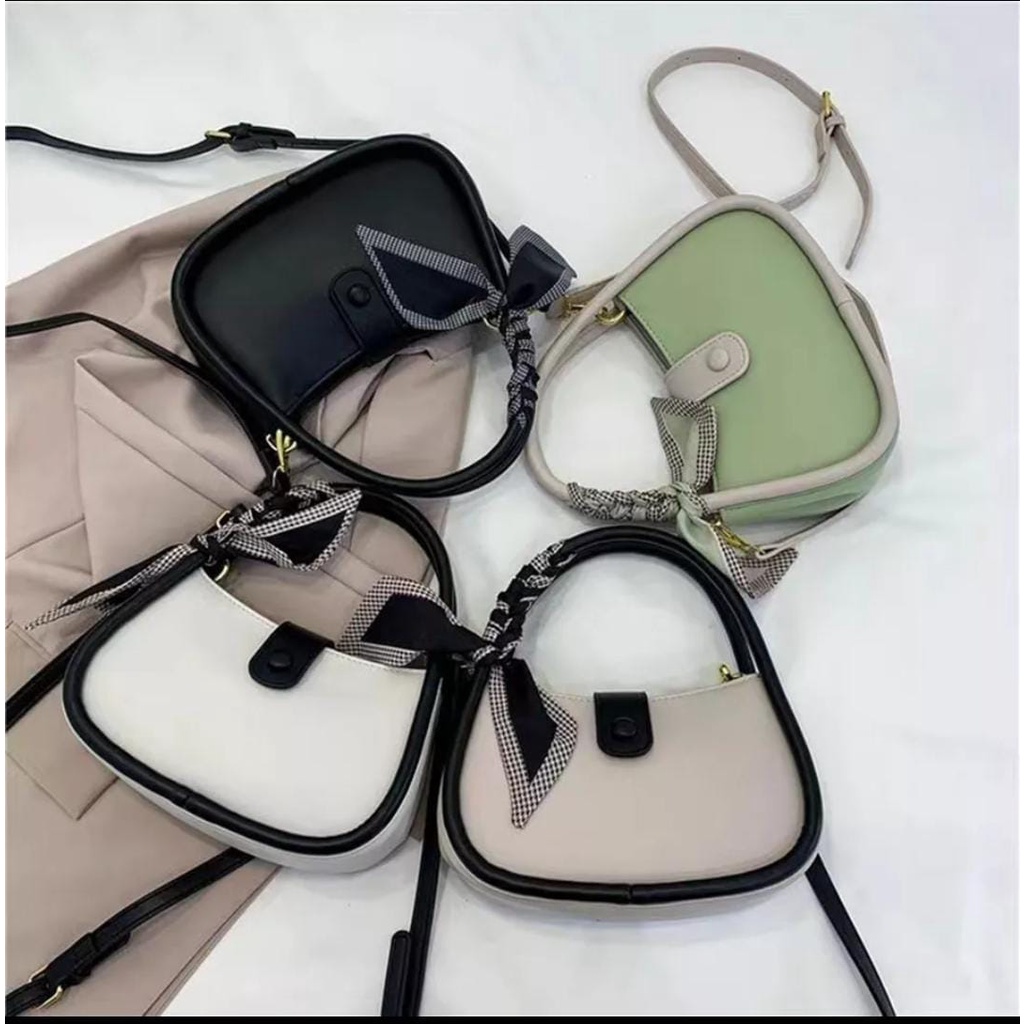 TAS SELEMPANG WANITA PAWPAW / TAS WANITA KOREAN FASHION (DENGAN TWILLY)