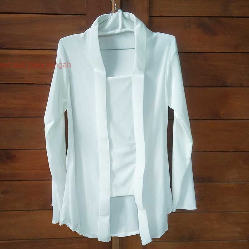 Kebaya Kutubaru Bludru, Warna Putih Tebal dan Halus Kebaya Bludru