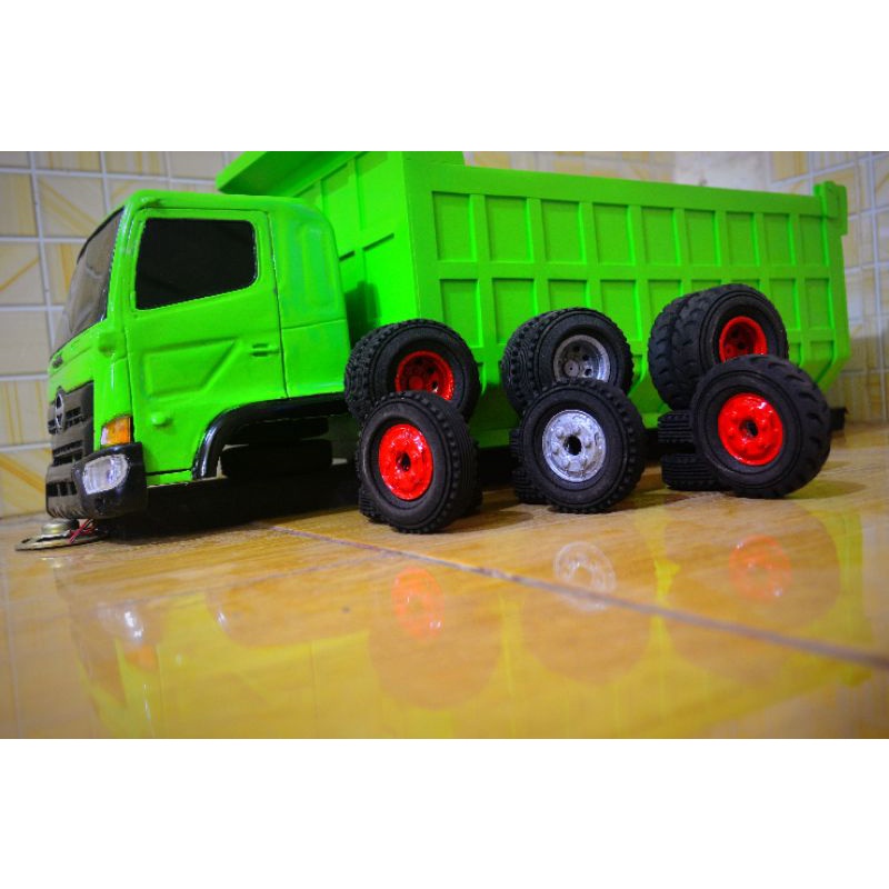 ban rc truck dan miniatur 6,5 cm