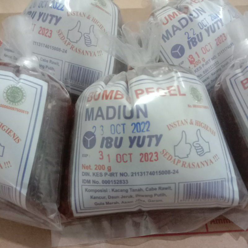 

Bumbu Pecel Madiun Ibu Yuty 200 gr