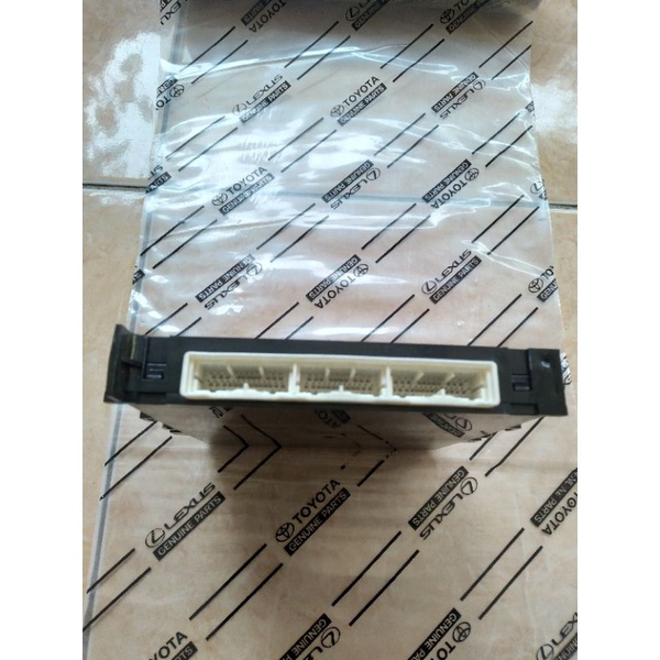COMPUTER ASSY SMART KEY TOYOTA NO 89990-VT020 ORI