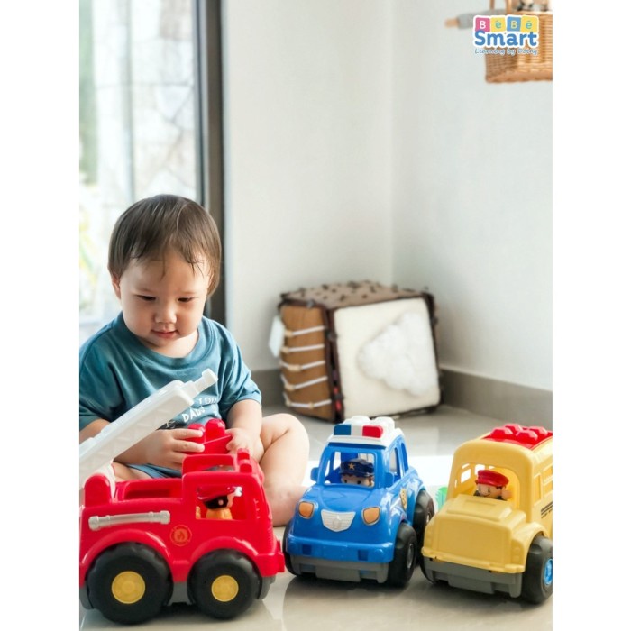 homimart I BEBE SMART MAINAN LIL BUILDER 1 VEHYCLE+ 10 BLOCKS - fire engine