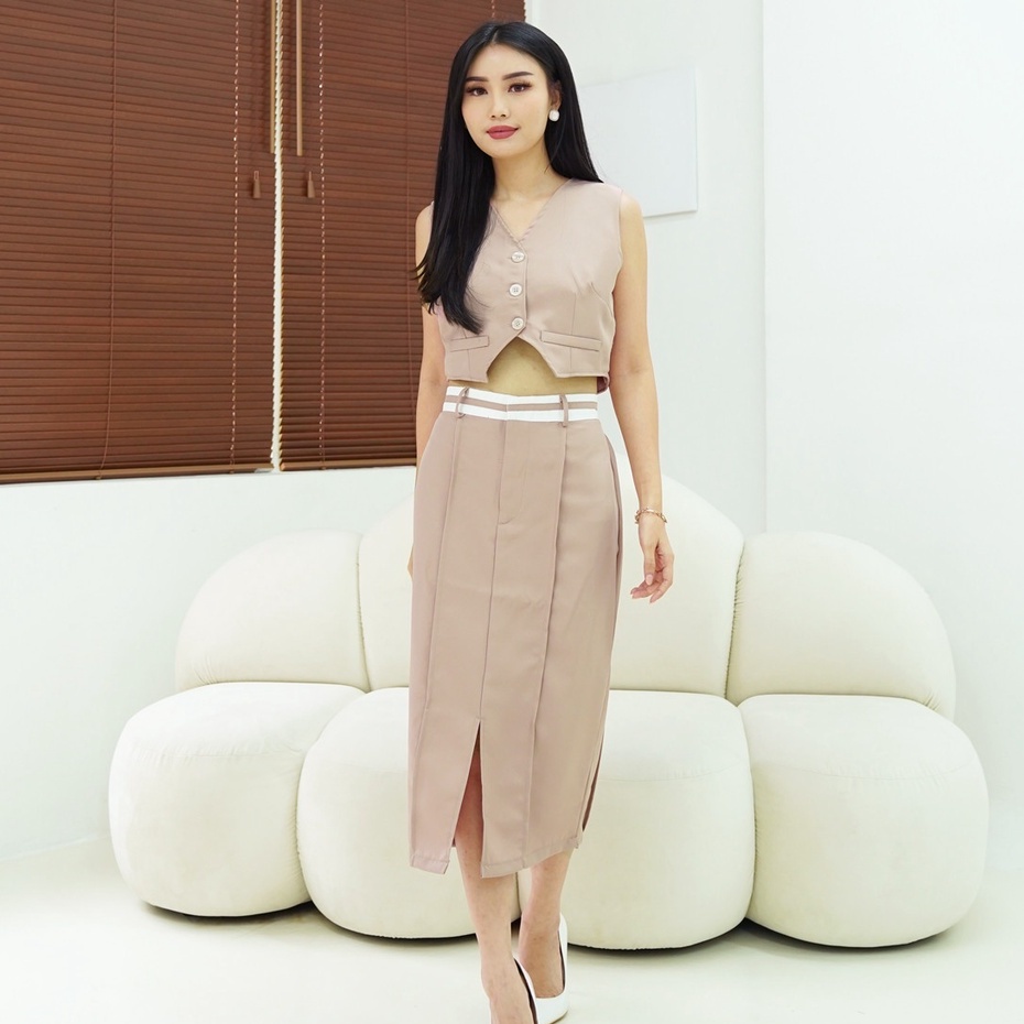 One Set Skirt Jeniya Setelan Wanita