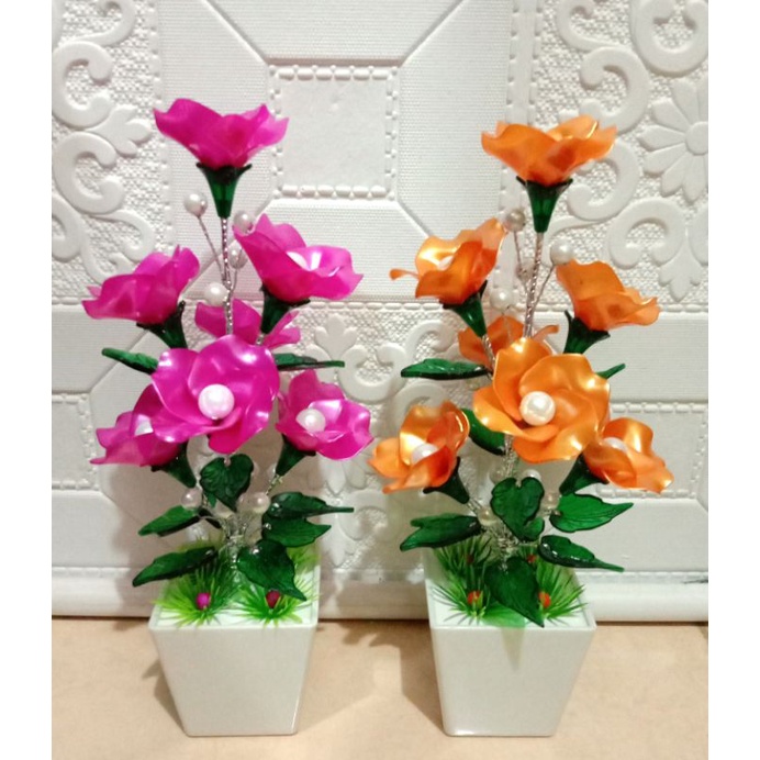 Bunga hias Akrilik  mutiara manik mote Kelopak Besar