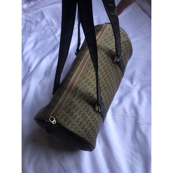 preloved/thrift vintage bag / y2k shoulder bag