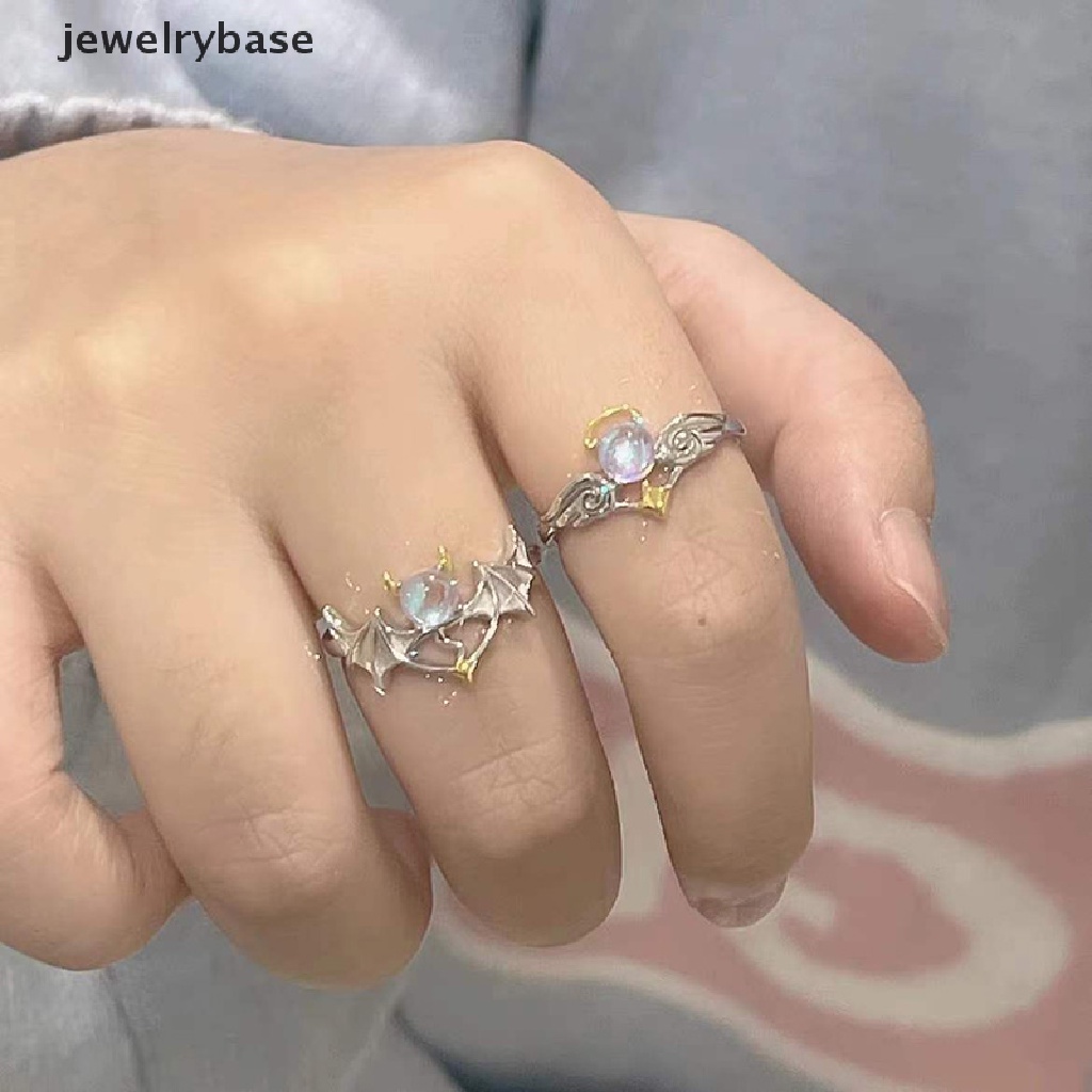 Cincin Model Terbuka Adjustable Desain Angel Devil Moonstone Warna Silver Untuk Pria Dan Wanita
