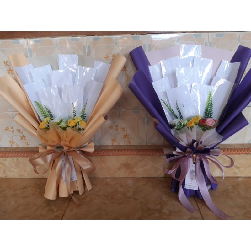 kerangka buket uang 10 lembar ukuran jumbo.