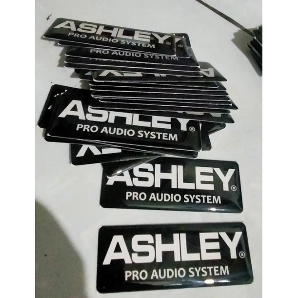 ASHLEY EMBLEM GRILLBOX SPEAKER (sticker timbul)