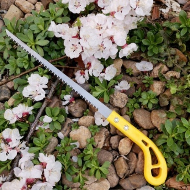 PORTABLE TRIMMING / GERGAJI / DURABLE IN USE THREE EDGE SAWTOOTH PRAKTIS