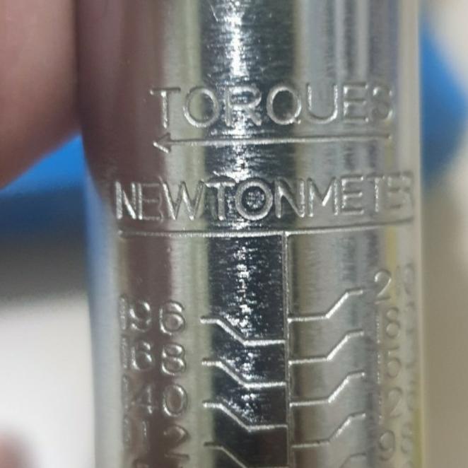 Lippro Gagang Torsi Kunci Momen Lippro Torque Wrench 1/2 28 - 210 Nm