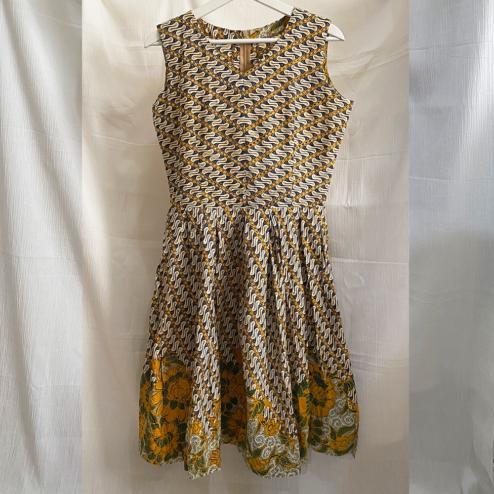 [Preloved] Batik Tulis Bunga Pleated Dress