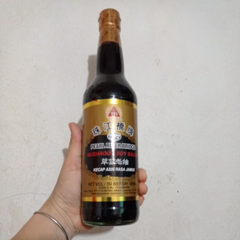 

kecap.asin rasa jamur 600ml/ TTS/Mushroom soy sauce 600ml