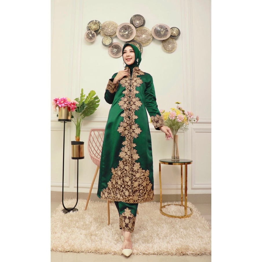 Set Kebaya Bordir Shanti Milani || Sale Set Kebaya Premium | Bayar di Tempat {COD} | Set Kebaya Bahan Tavetta Dove | Set Kebaya Wisuda Terbaru