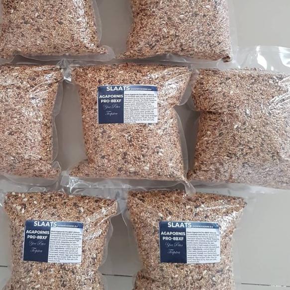 Pakan mix Lovebird "SLAATS" (import) 1 kg