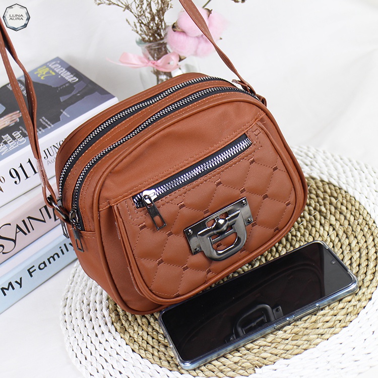 Luna Aura Tas Selempang Wanita Denia Nilon Bordir 3 ruang Tas Wanita Oval Terbaru Tas Selempang 3 Ruang Tas ootd