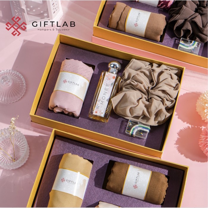 

(COD) hampers hijab kado ulang tahun cewek - A2