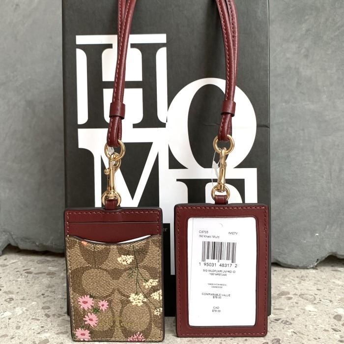 

Coach Wildflower ID Tag Khaki Multi