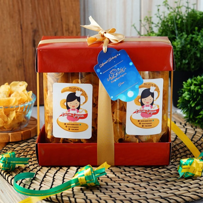 

Parcel/Hampers Lebaran, Natal,Imlek,Valentine Kentang Ebi/Pedas/Teri Hot!!!R13A