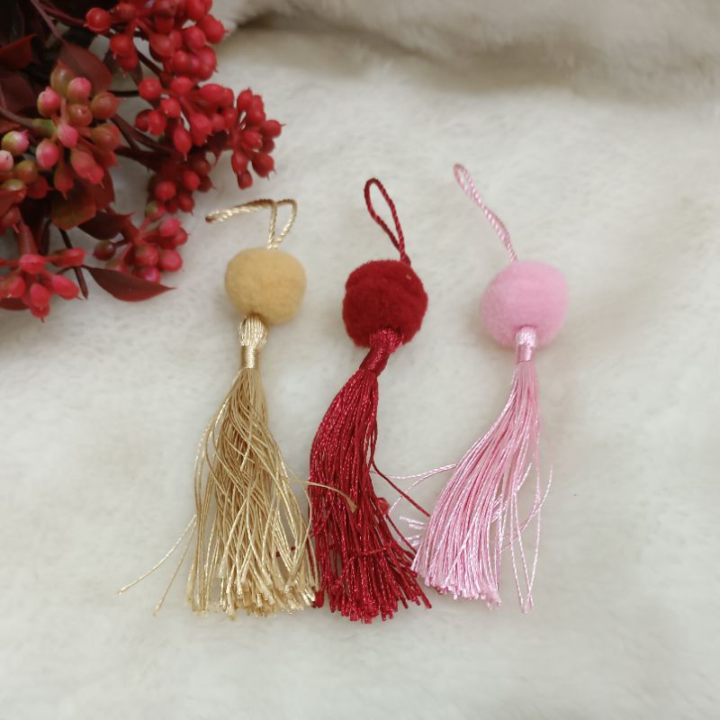 Rumbai tasel pompom hiasan hampers Imlek cny 10 pcs