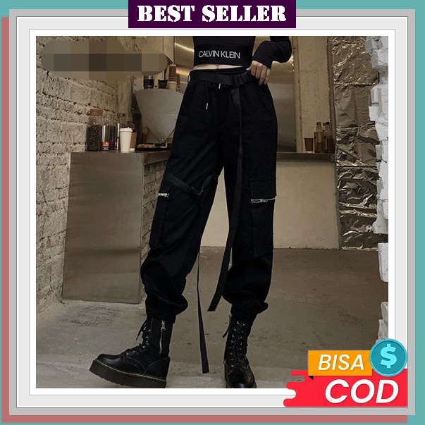 Kulot Cargo Warna Broken White Celana Wanita By Dominance Culottes Asyfa 1416___Davina Jogger Pants/