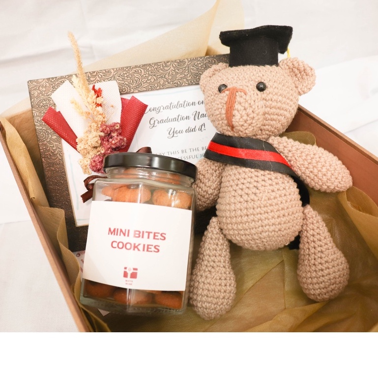 

Hampers Beruang dan cookies cokelat| Kado dan hadiah