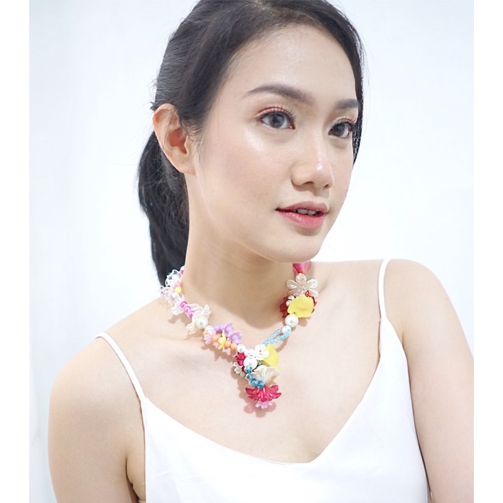 Isabella Necklace kalung hijab friendly