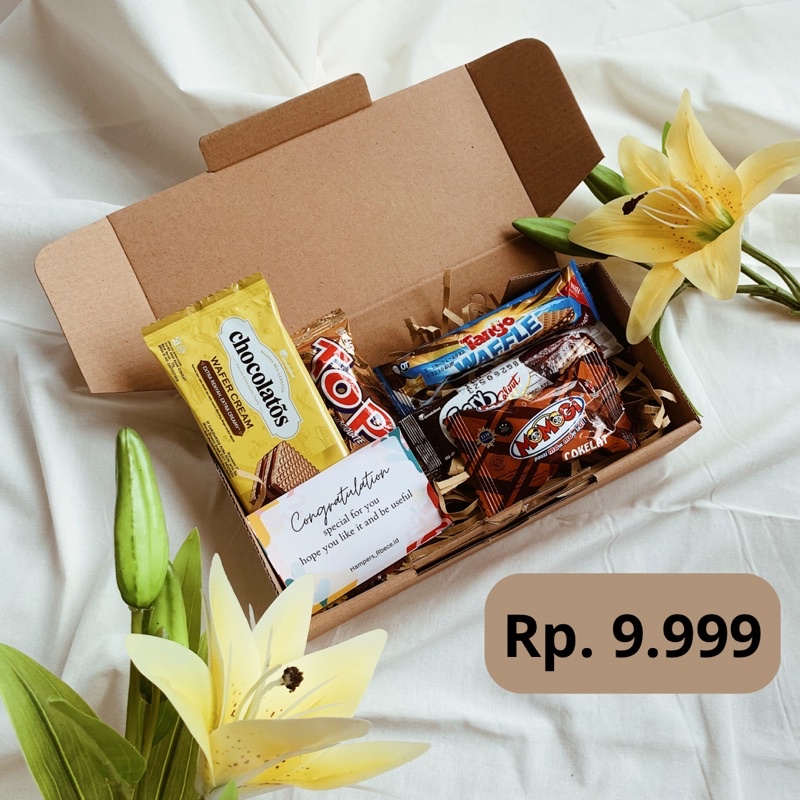 

HAMPERS SNACK MURAH 9.999 an | hampers ulang tahun wisuda anniversary anniv kado pacar hadiah pasutri wedding teman unik hadiah hari raya murah viral termurah se shopee by rbece.id