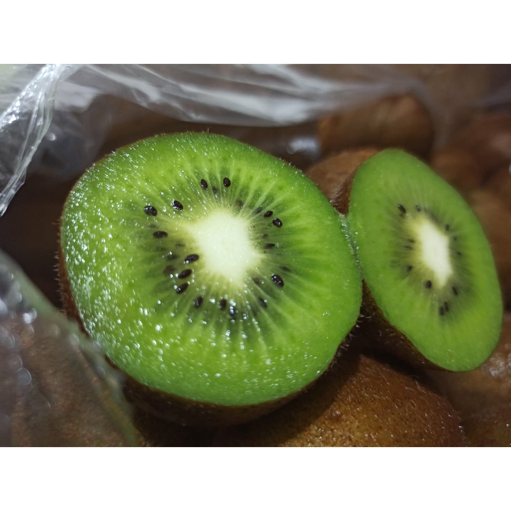 

BUAH KIWI GREEN SEAKEN - KIWI HIJAU SEGAR