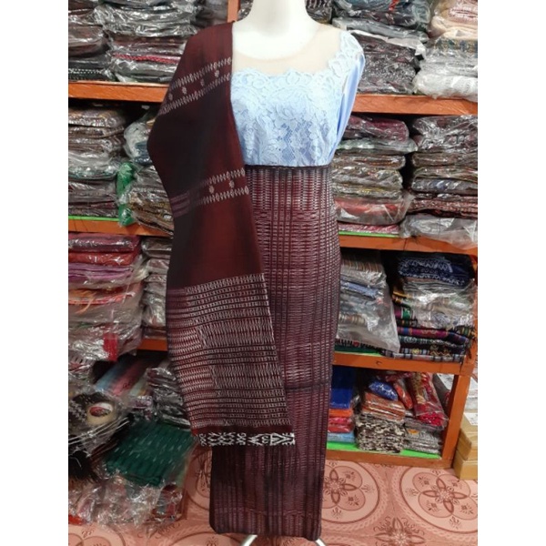 SONGKET BATAK PUCCA BINTIK KOPI GOSONG KEPALA SILVER TENUN TANGAN TARUTUNG SONGKET TUMTUMAN PAKAIAN 