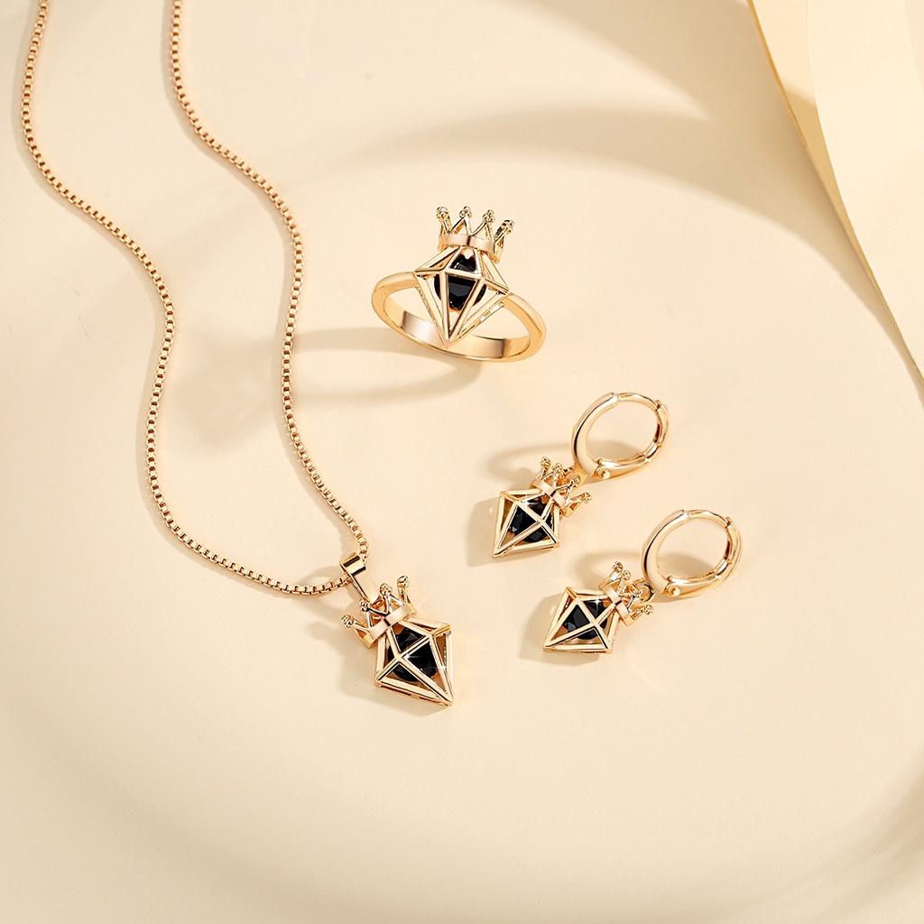 Y903 【Barang spot】Set Perhiasan Wanita Titanium Anti Karat Emas 18k Anting Cincin Kalung Berlian Permata Aksesoris Wanita Murah