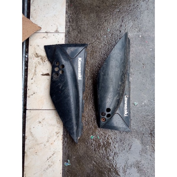 cover belakan body belakang kawasaki  klx dtracker