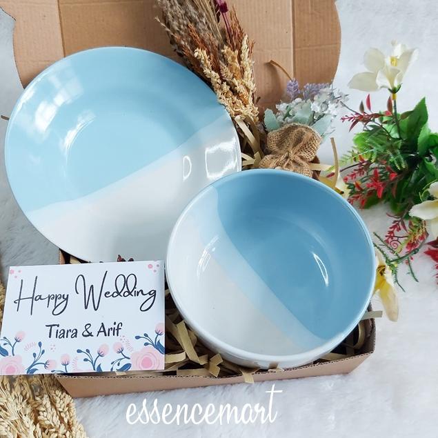 

サ Hampers Set Mangkok dan Piring Twotone 2 Warna Cantik Hadiah Wedding Ultah ↿