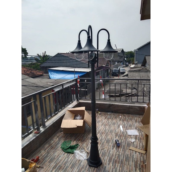 LAMPU TAMAN TIANG 3 CABANG TINGGI 2 METER