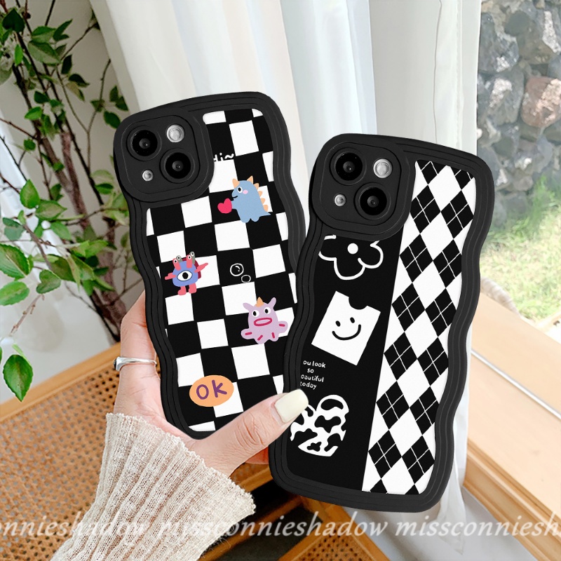 Couple Case Realme 10 C33 C15 C30 C25 C25Y C35 C17 C21Y C12 C11 C25s C20 C20A 9 9Pro+9i 8i 8 8Pro C3 7i 5i 6i 57 Black and White Diamond Grid Little Monster Soft Wavy Edge Case