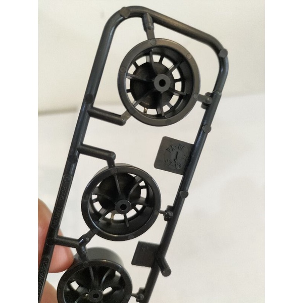 Tamiya Velg Medium Dish Carbon - Original