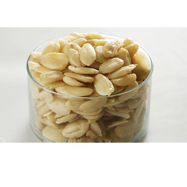 

ゆ kacang kenari utuh super 100 gram タ