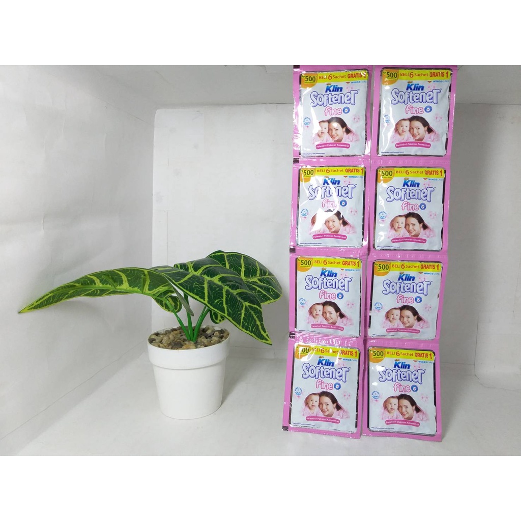 SOKLIN Softener Fine Pewangi Cair Pelembut Pakaian Bayi Konsentrat 1 Renceng Isi 14 Sachet Ekonomis Original