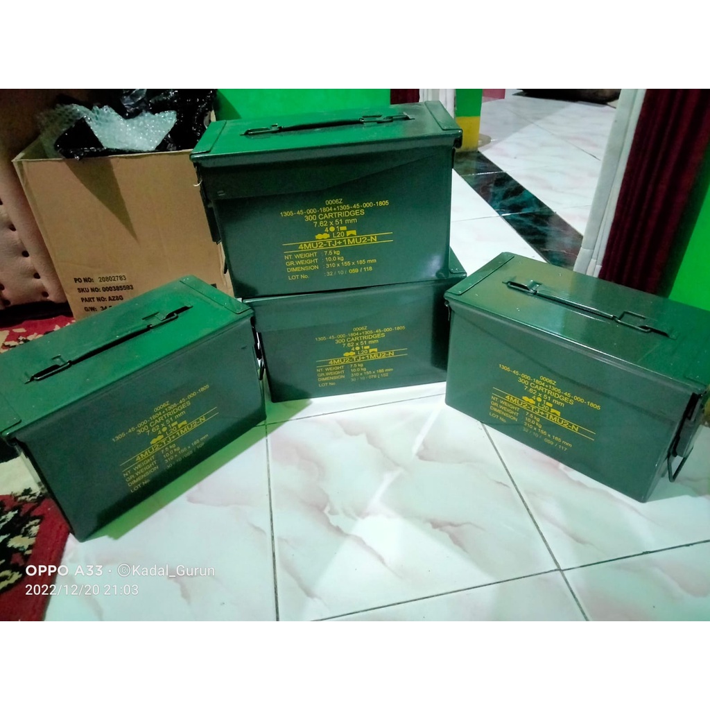 Box Peluru Besi Kecil