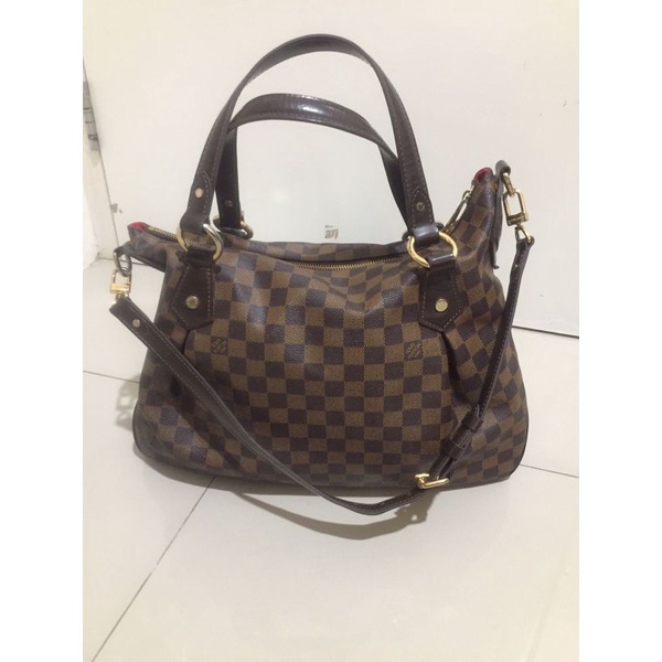 Louis Vuitton Second Bag Warna Coklat