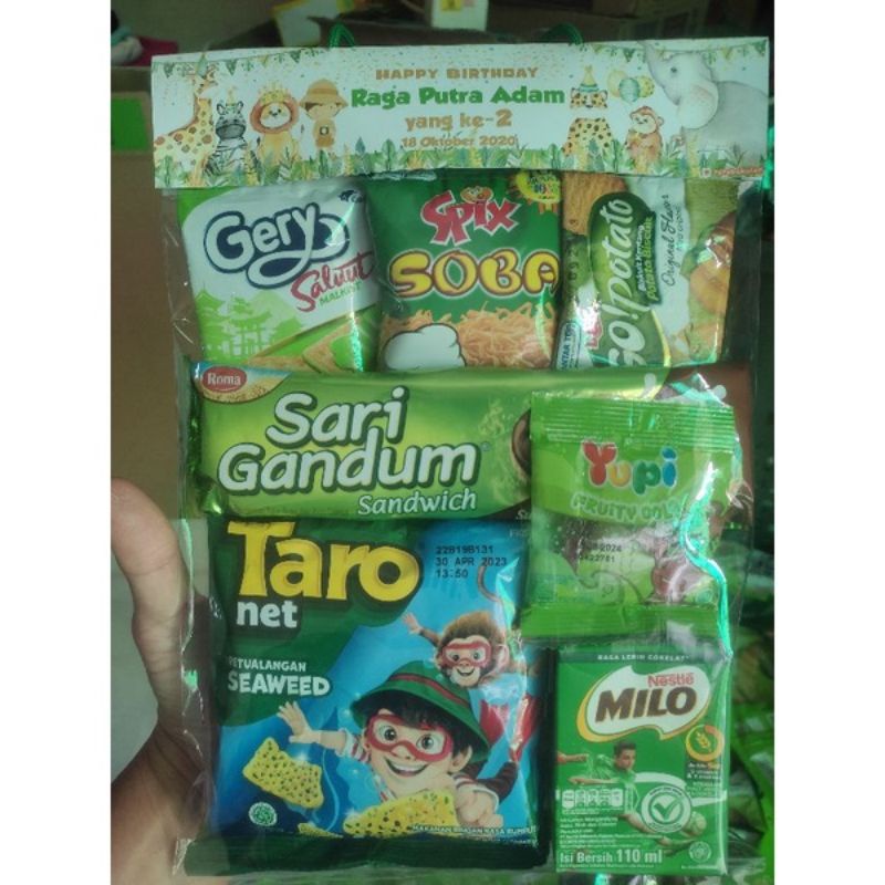 

Bingkisan Snack Ulang Tahun Tema Hijau / Snack Ultah Hijau Murah
