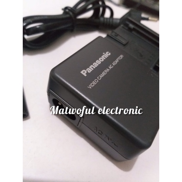 Charger Adaptor Camcorder  Panasonic HC-PV100 Original