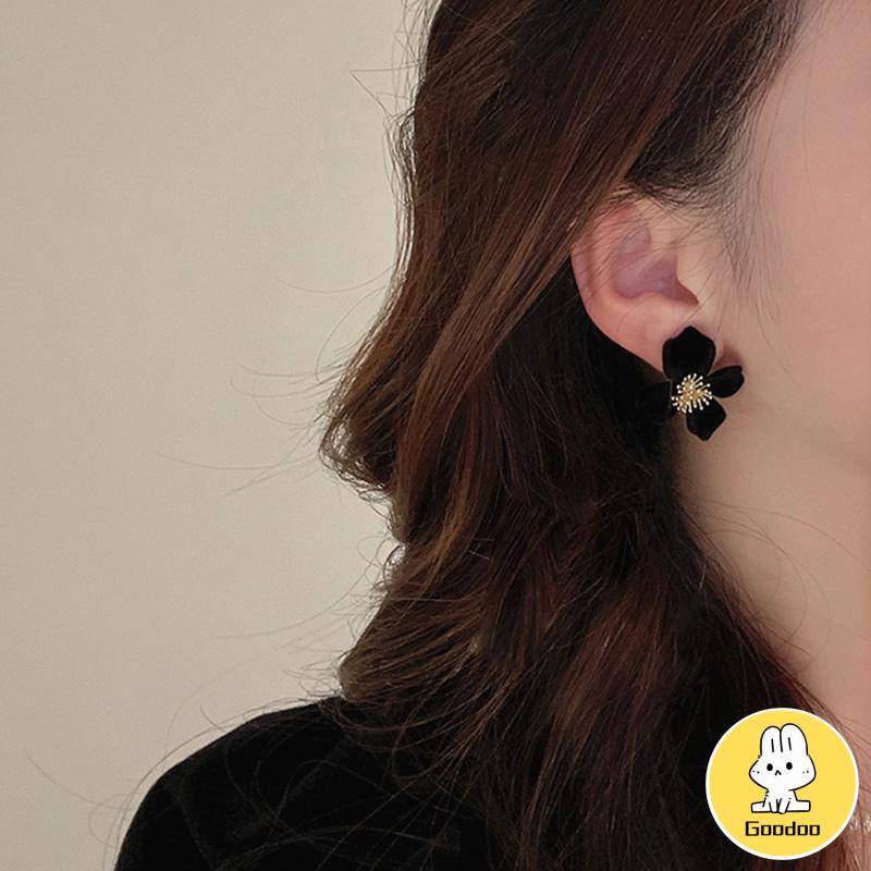 anting-anting wanita Musim gugur musim dingin bunga beludru erring desain mewah   temperamen kelas atas -Doo