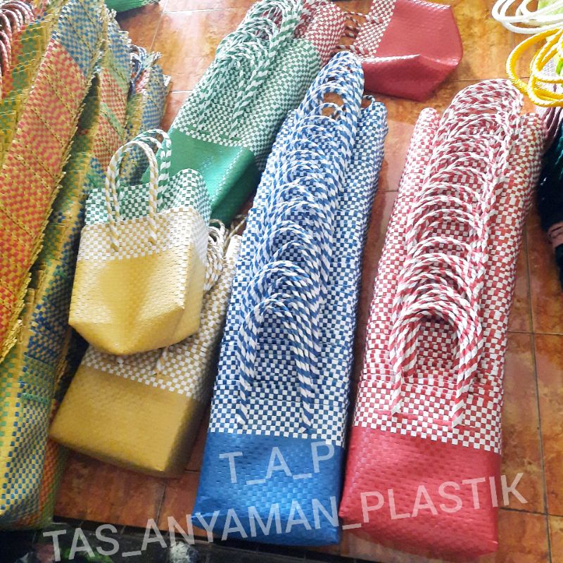 Tas Anyaman Plastik Premium Rotan Hampers Murah Keranjang Belanja Anyam Monokrom  Warna READY STOK