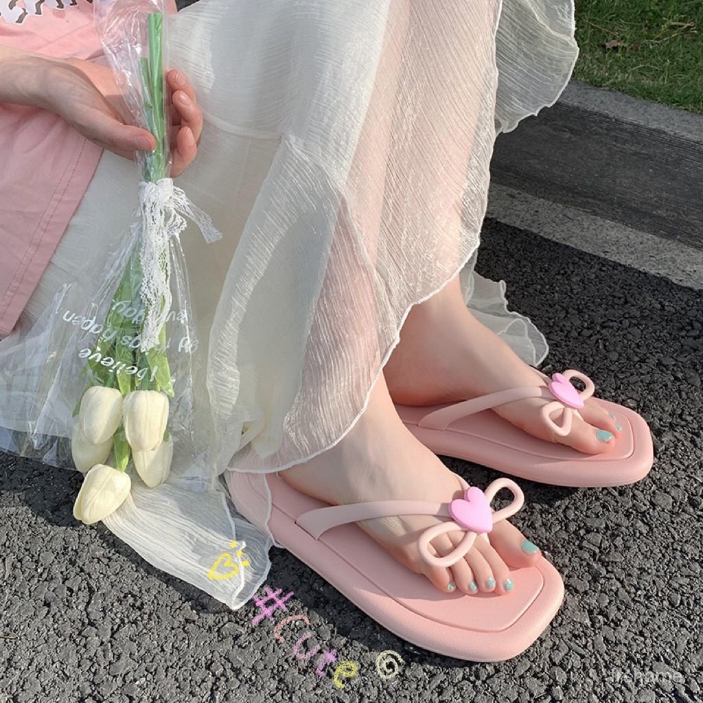 Gadis muda hati sandal jepit sepatu wanita sandal sandal ins anti-slip lucu tepi laut rumah sandal b
