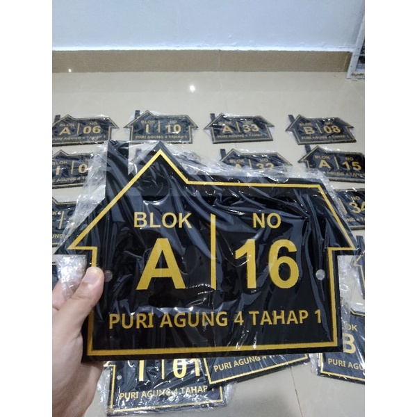 no rumah akrilik timbul