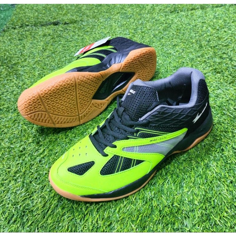 sepatu badminton original Eagle wardens hitam citrun